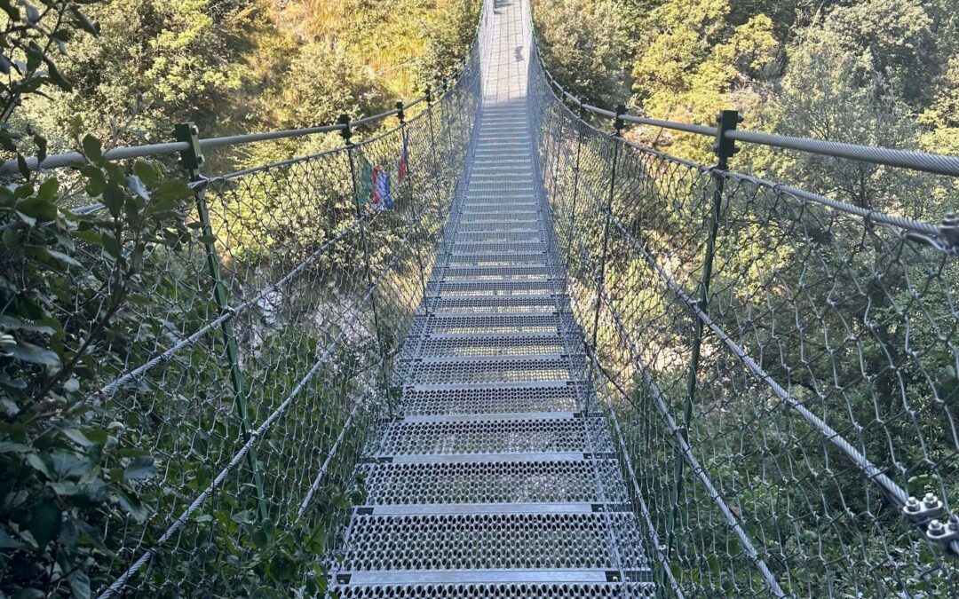 PONTE TIBETANO A TORRI DEL BENACO, LAGO DI GARDA: PERCORSI CONSIGLIATI