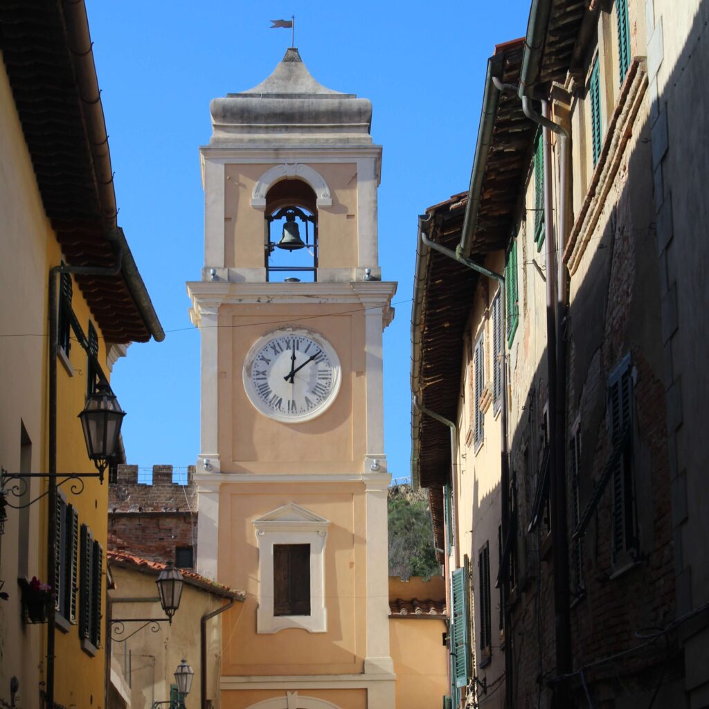 Torre dell'orologio di Palaia